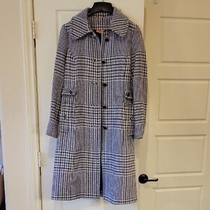 Tory Burch Classic Houndstooth Trench Coat